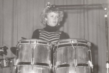 1977