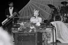 1986
